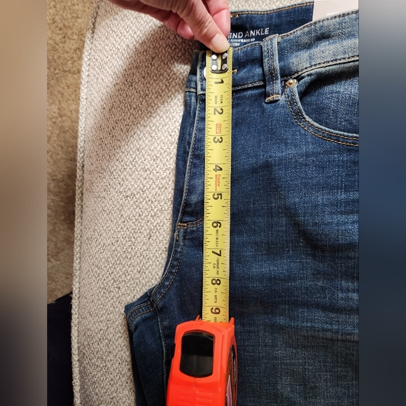 - - Chicos NWT Boyfriend ankle jeans - Picture 9 of 10